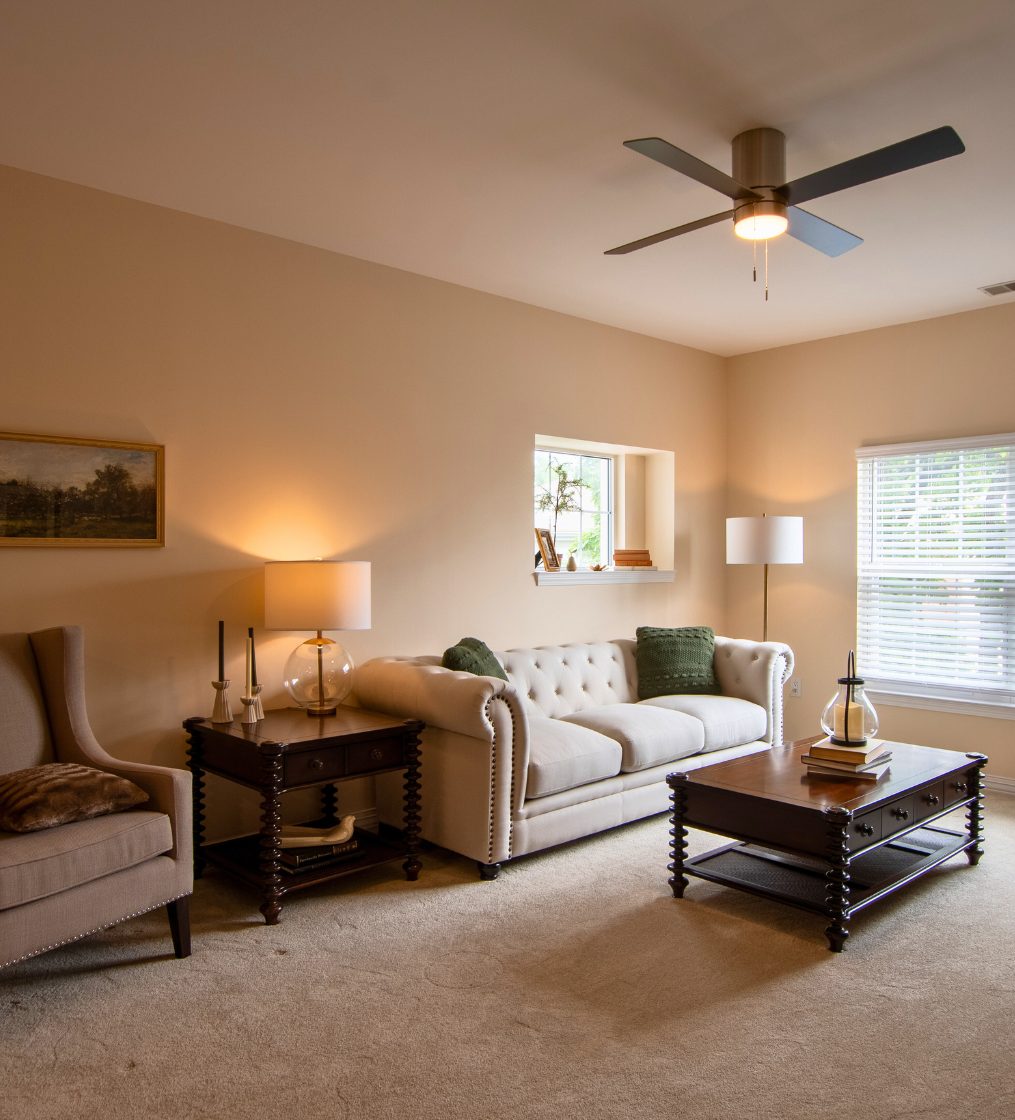 Wesley Ridge Independent Living Apartment living room